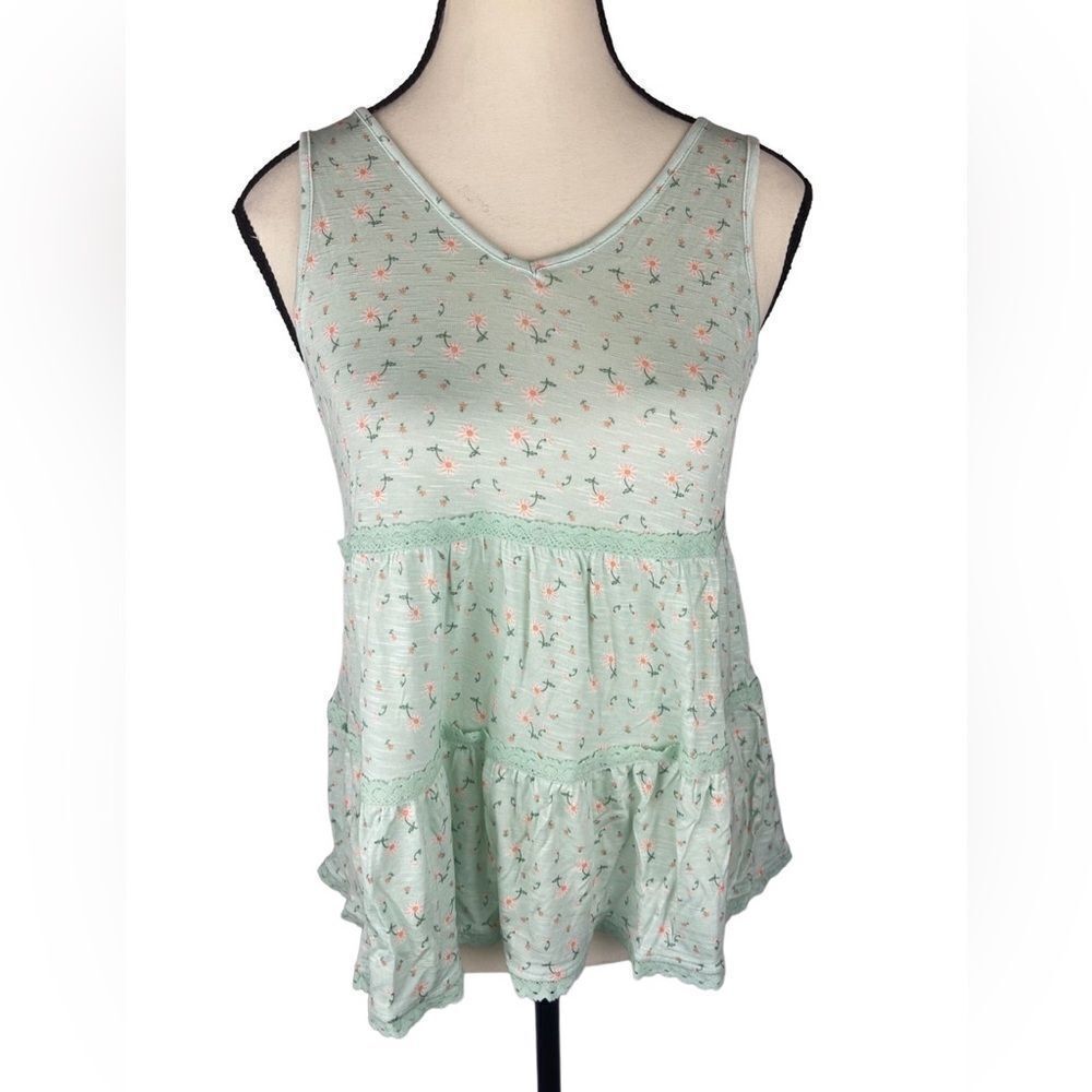 Love Fire Tiered Green (Mint Ditsy) Floral ruffled vneck Tank Top‎  Size: L